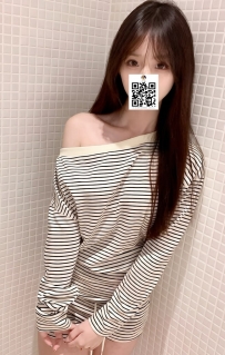 純純 163cm 47kg Ccup 22歲甜美高挑學生妹長直髮大眼睛肌膚白嫩