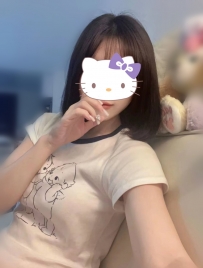 靜芊 23歲 162左右 C+46kg   6000一節 11000兩節