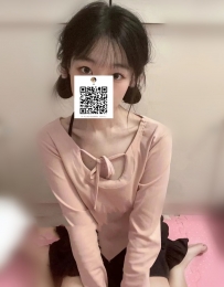 乖乖 155*B*45*18歲 小隻騷反差 骨感 高顔值正妹