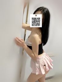 江江24歲165左右D奶47kg  火辣的身材 勾魂奪魄   性感的眼神